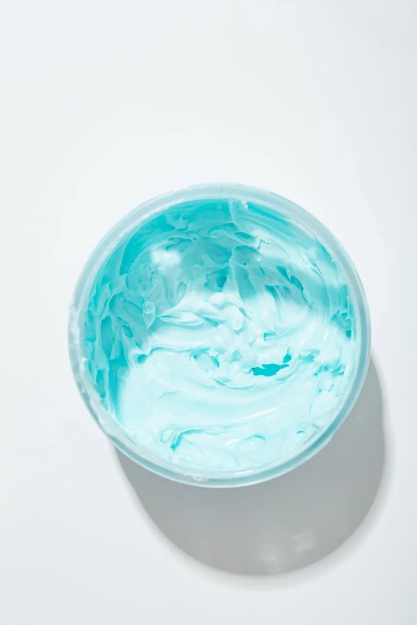 Soins du visage à base de nila : hydratation et éclat naturel